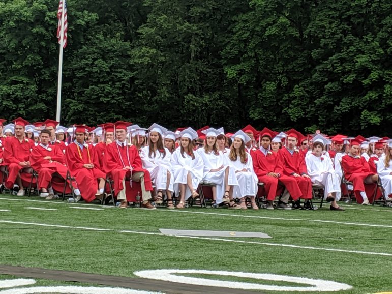 New Canaan High School Class of 2019 Graduates | NewCanaanite.com