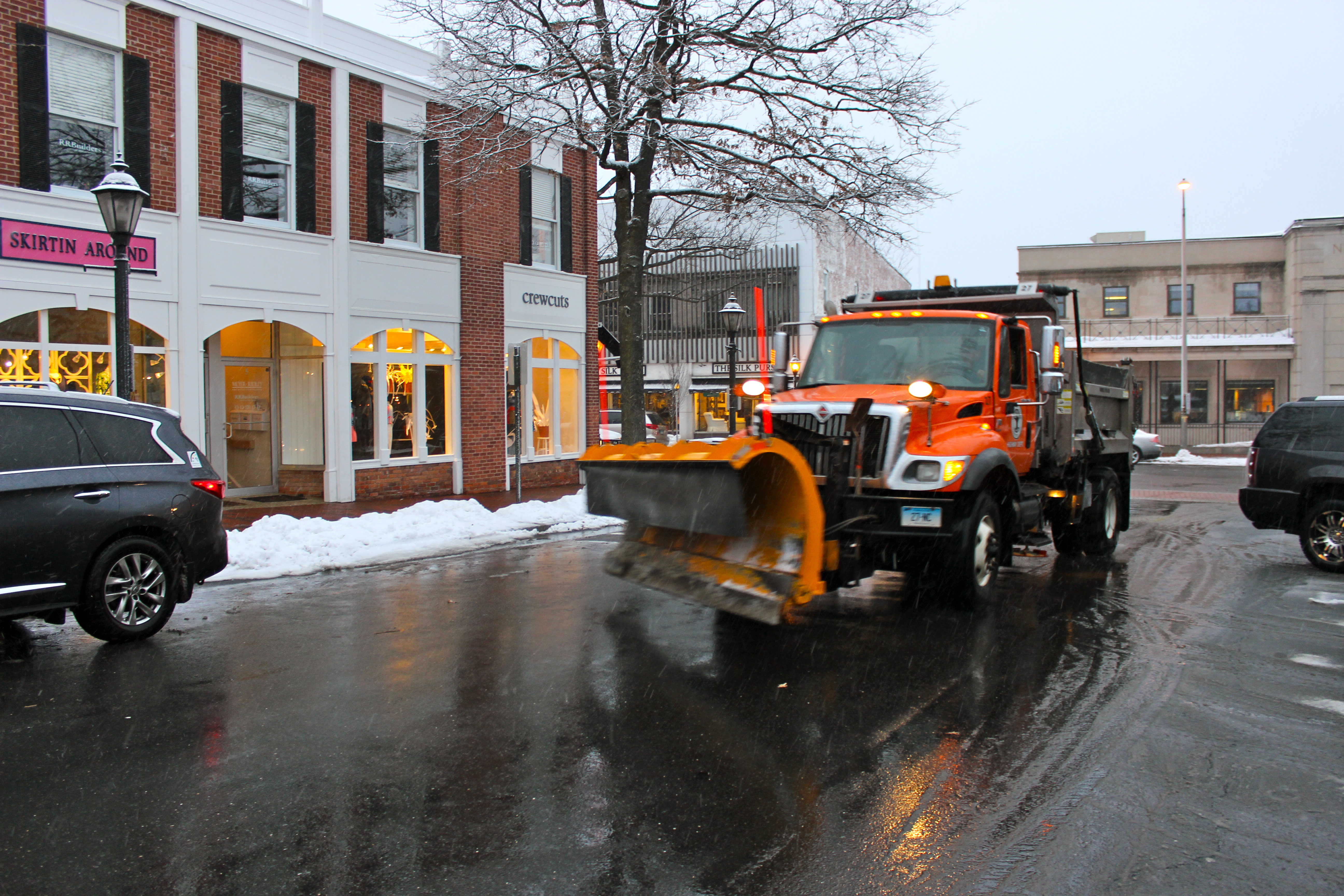 The New Canaan Highway department continues their hard work on 2-15-14. (Terry Dinan photo)