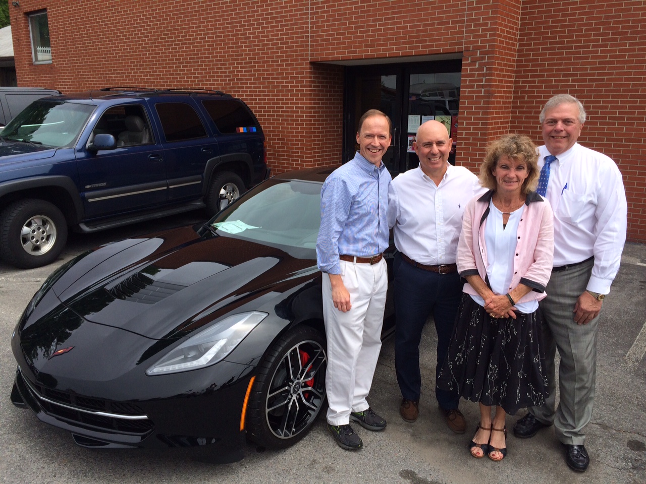 Karl Chevy Awards Corvette Stingray after Hole-in-One at Waveny ...