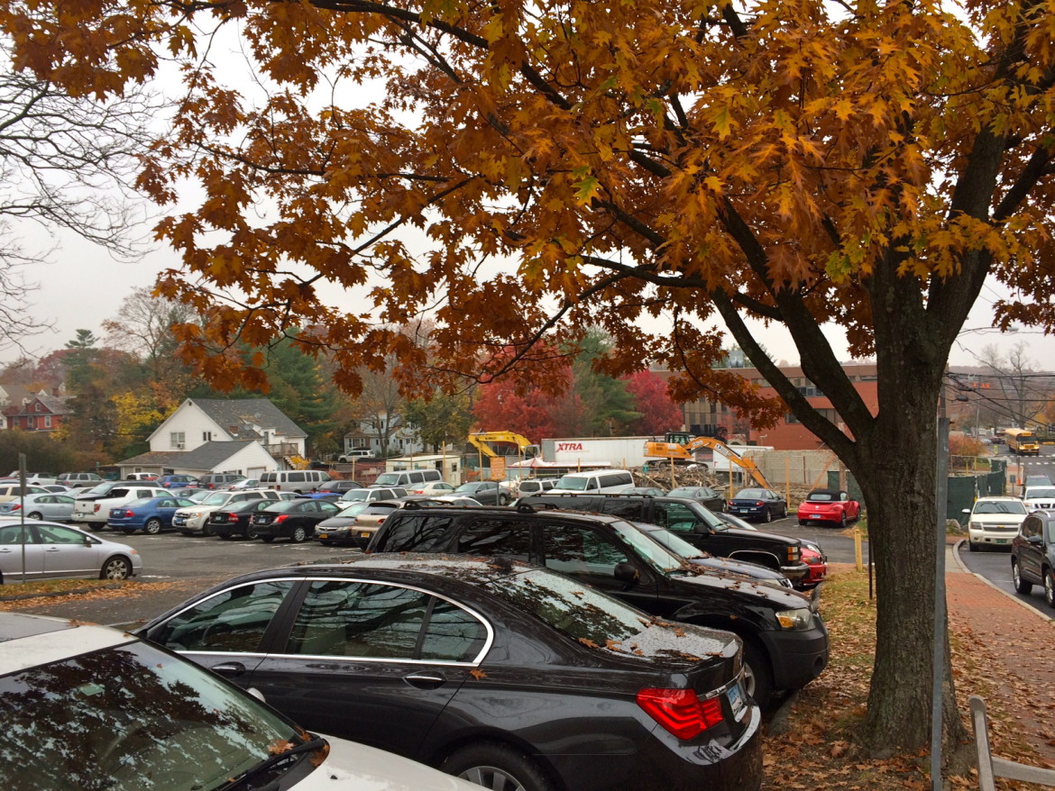 Heritage Hill Road Residents Concerned About Traffic Flow in Early