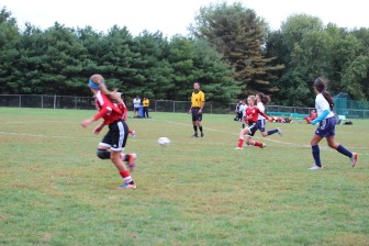 New Canaan U12 Red Girls vs. Greenwich on Sunday, Nov. 8. Contributed