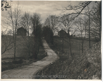 Looking up Frogtown Road toward Weed Street. Possibly 1930s. Robert Corry photo, courtesy of the New Canaan Historical Society.