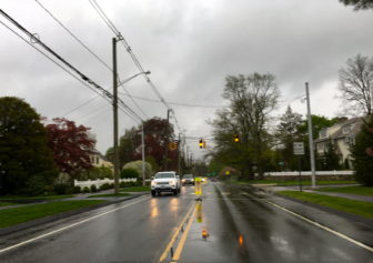 The flashing light on South Avenue/Route 124 and Gower Road in New Canaan. Credit: Michael Dinan