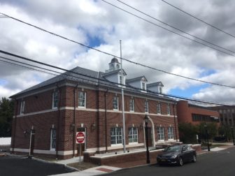The New Canaan Post Office on Locust Avenue. Credit: Michael Dinan