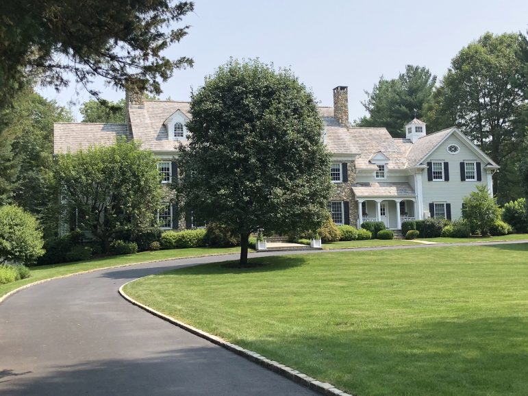 Stoneleigh Road Home Sells for 2.75 Million