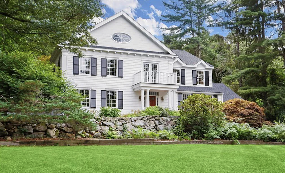 Lambert Road Colonial Sells for $2,250,000 | NewCanaanite.com